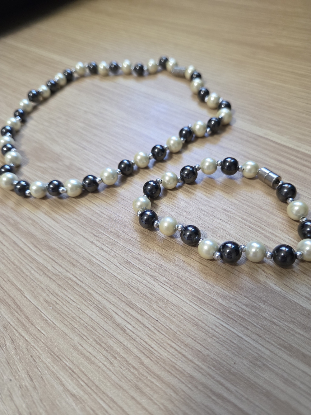 Magnetic Beaded Necklace & Bracelet Set - Cream and Gunmetal